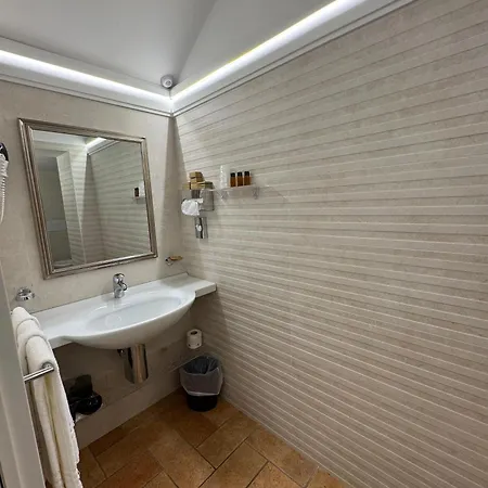 Regis & Wellness 4* Turrivalignani