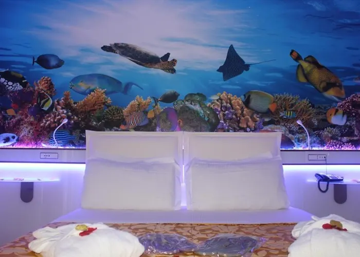 Отель Regis & Wellness