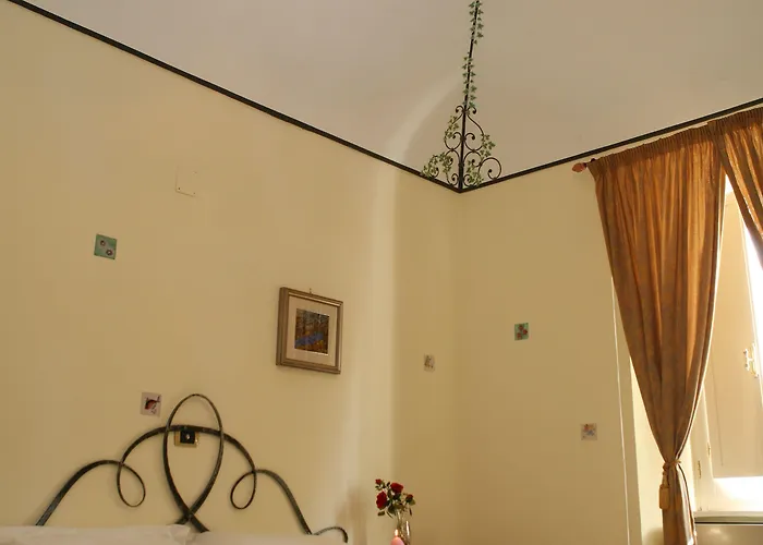 Отель Regis & Wellness Turrivalignani